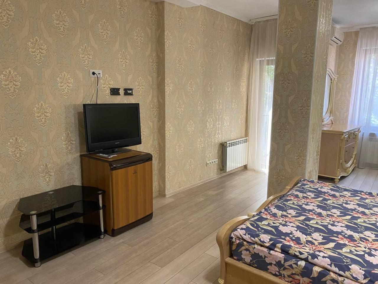 Valencia Hotel Одесса Экстерьер фото